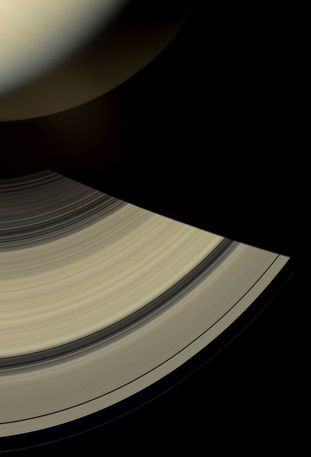Image of the shadows on Saturn's rings