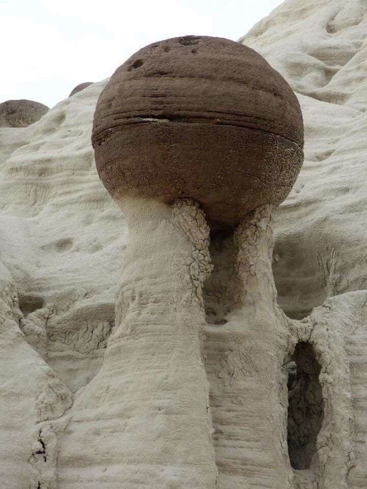 Giant concretion in the Bisti Badlands, New Mexico
