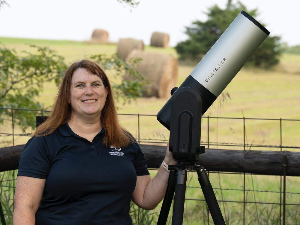 Dr. Kendra Sibbernsen with the eVscope.
