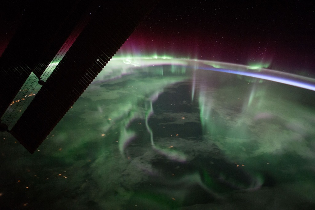 the northern lights on Earth as viewed from the ISS
