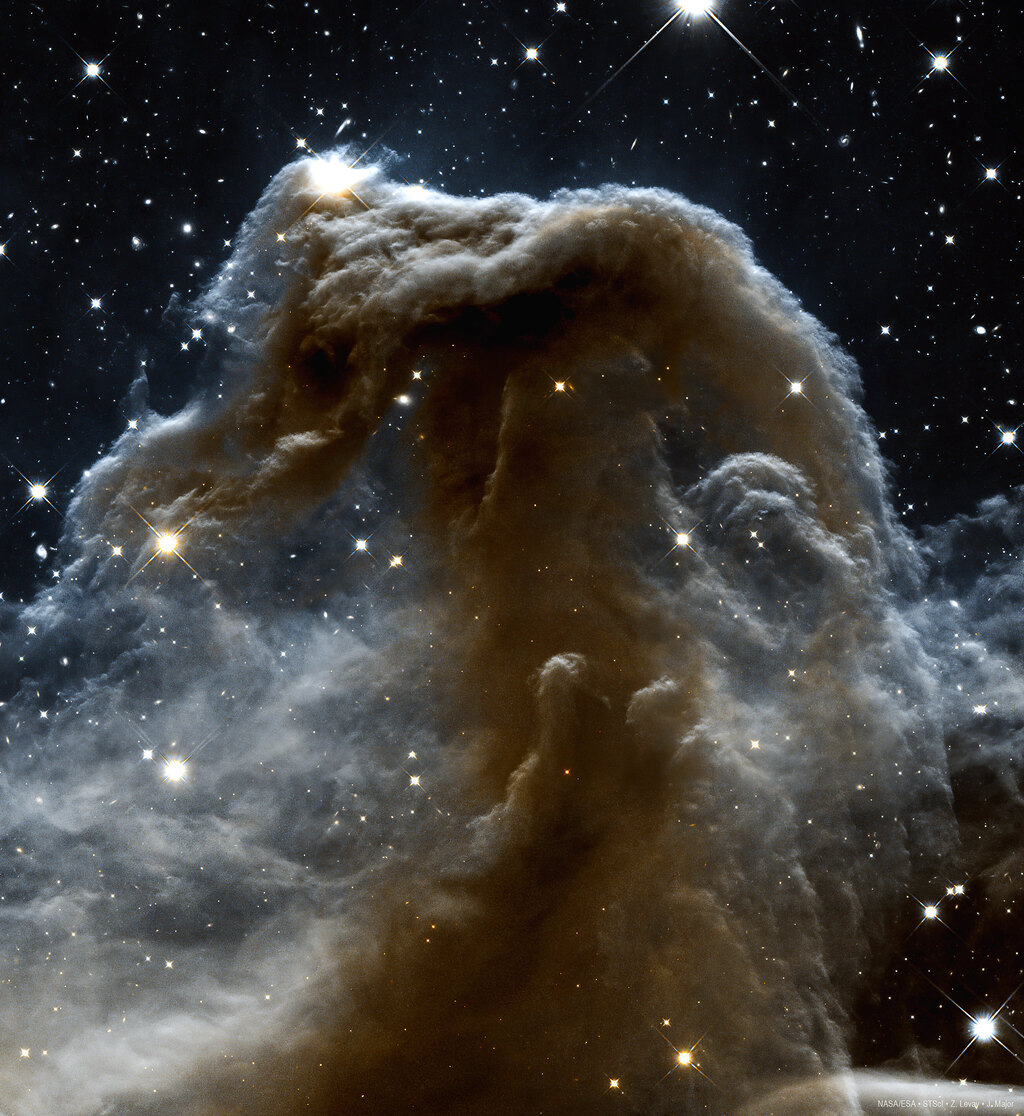 Horsehead Nebula looking like a sandstorm in the sky