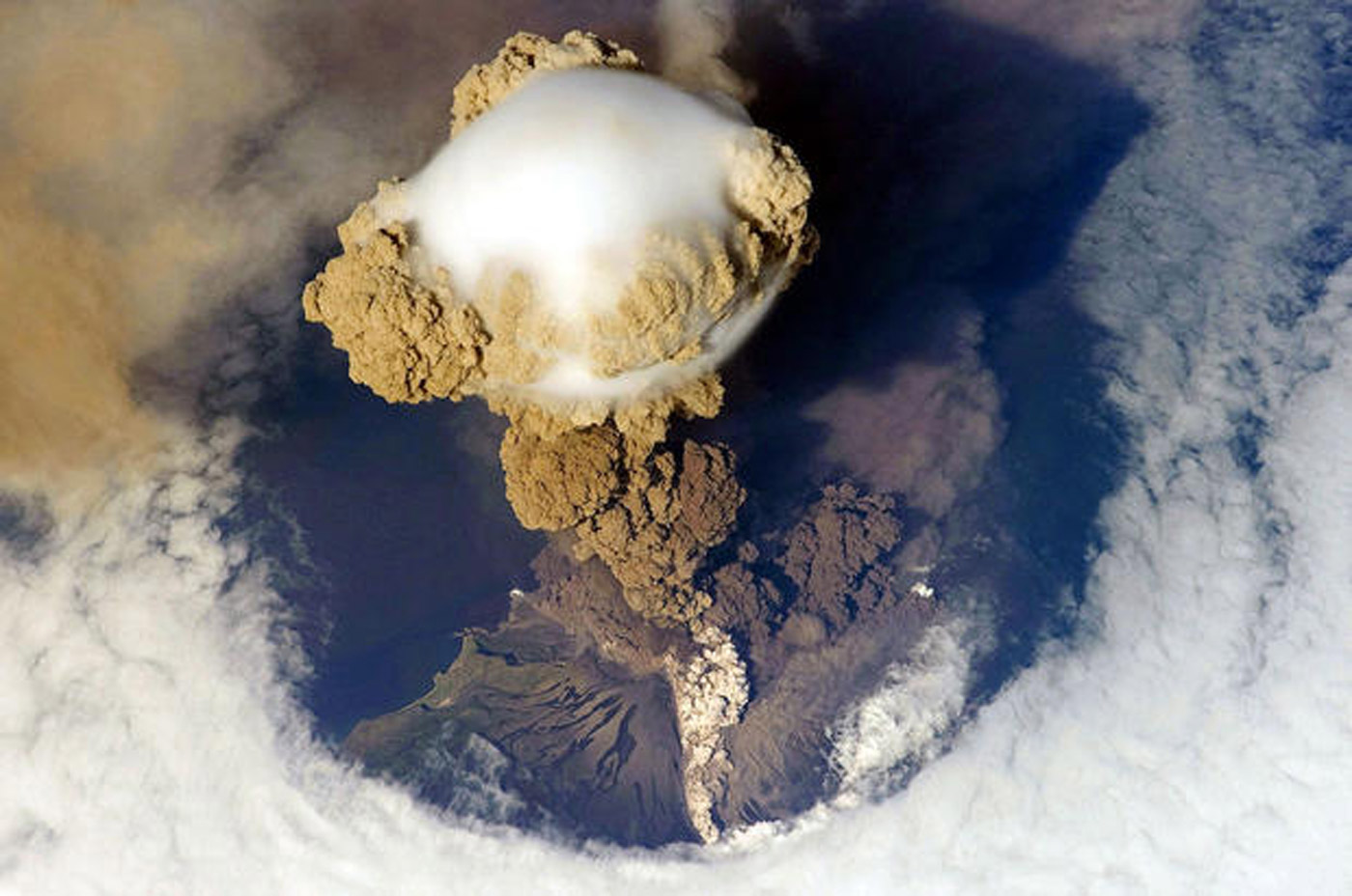 Sarychec Volcano